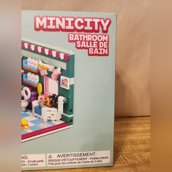 MINISO Building Blocks JEU DE CONSTRUCTION 690PCS - Picture 3 of 5